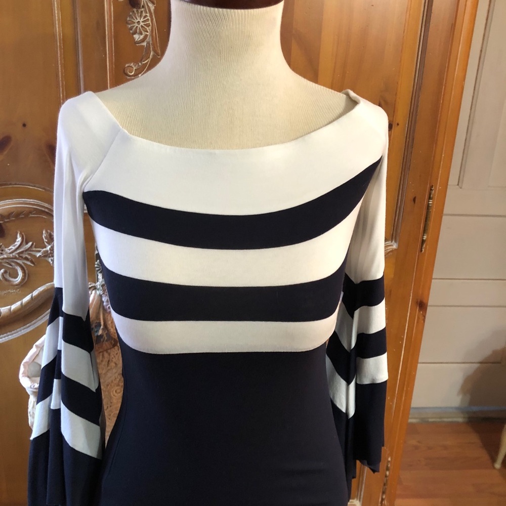 Bailey 44 navy/white stripe off shoulder top